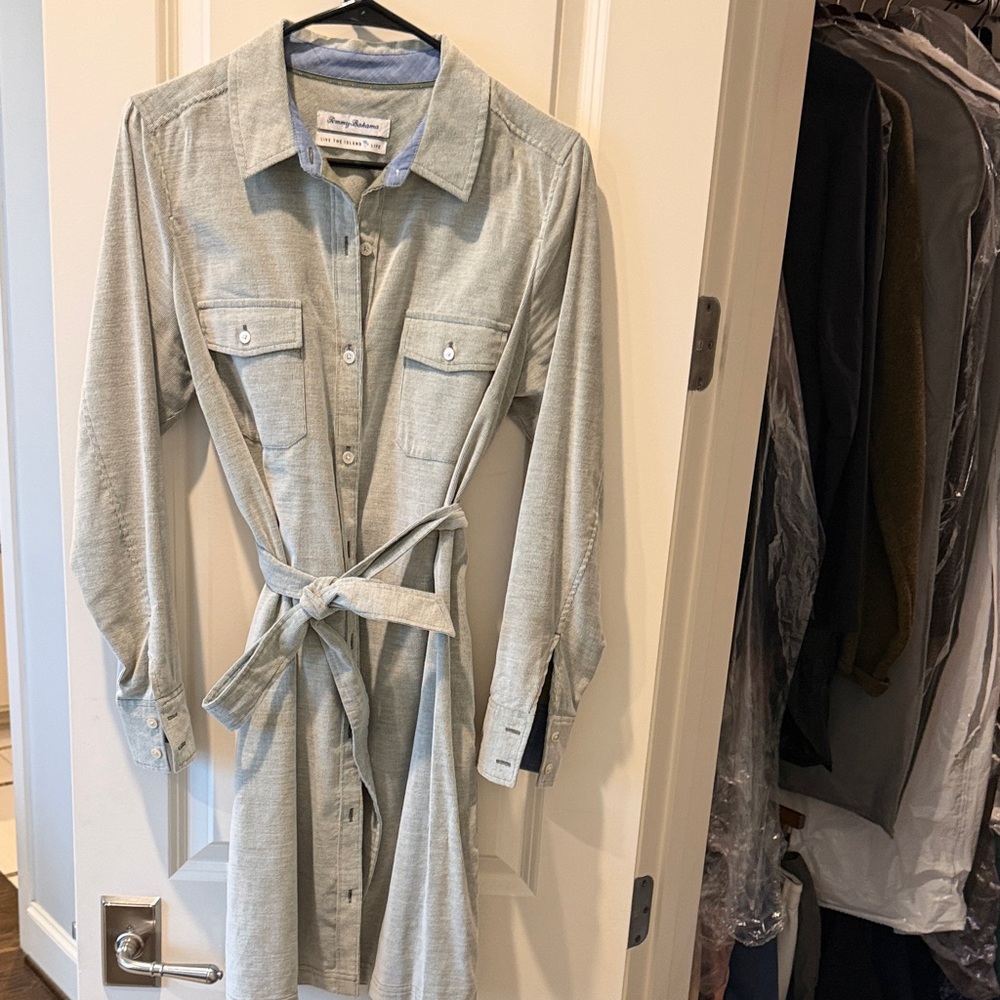Tommy Bahama Light Gray Shirt Dress with Waist Tie